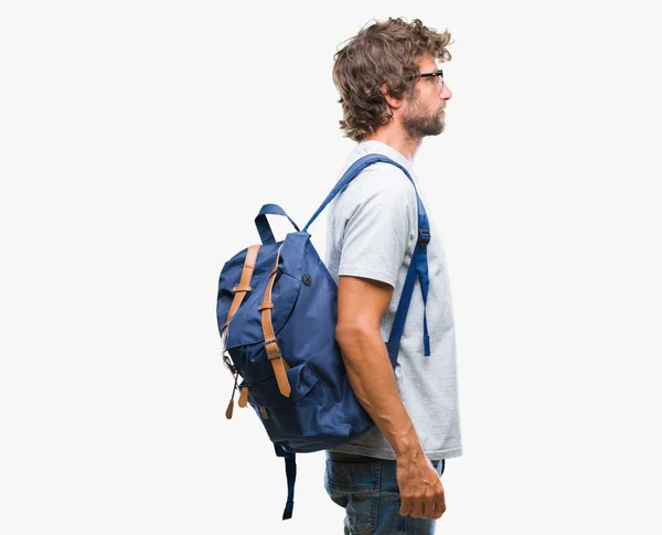 Hombre Estudiante Hispano Guapo Con Mochila Gafas Sobre Fondo Aislado —  Fotos de Stock