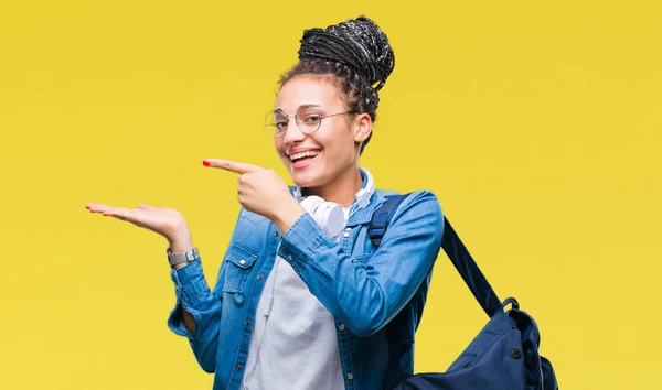 Young Gevlochten Haar Afrikaanse Amerikaanse Student Meisje Rugzak Dragen Geïsoleerde — Stockfoto