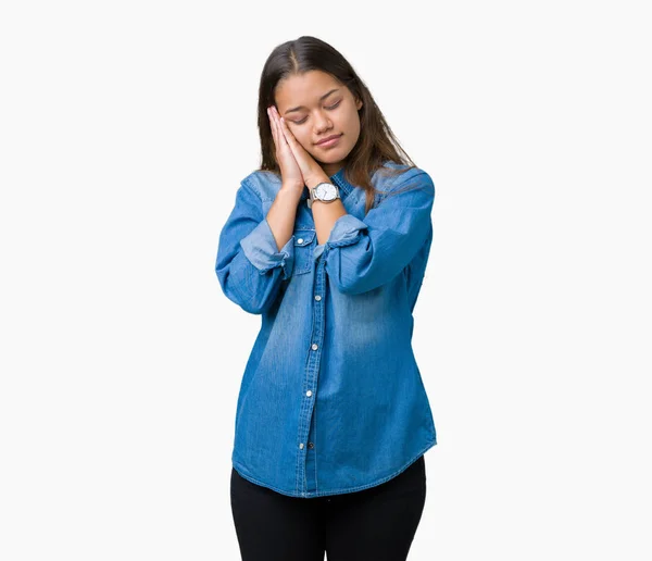 Jonge Mooie Brunette Vrouw Blauw Denim Shirt Dragen Geïsoleerde Achtergrond — Stockfoto