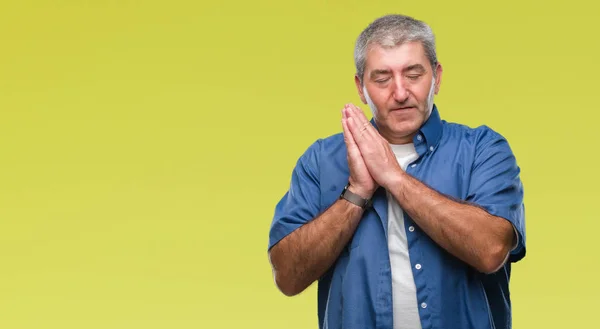 Bello Uomo Anziano Sfondo Isolato Dormire Stanco Sognare Posare Con — Foto Stock