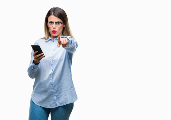 Jonge Mooie Zakelijke Vrouw Sms Bericht Met Smartphone Geïsoleerd Achtergrond — Stockfoto