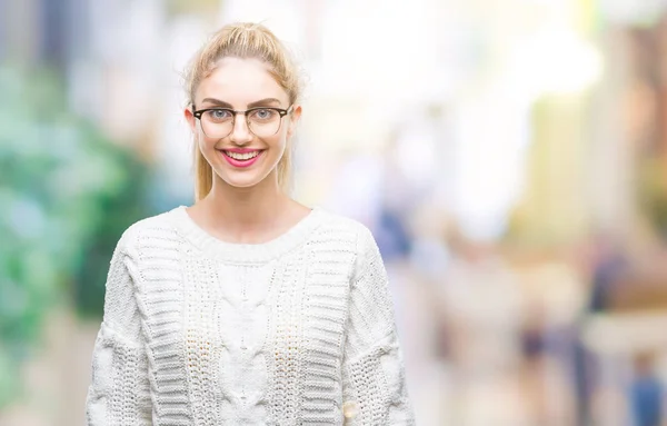 Jonge Mooie Blonde Vrouw Bril Geïsoleerde Achtergrond Met Een Gelukkig — Stockfoto