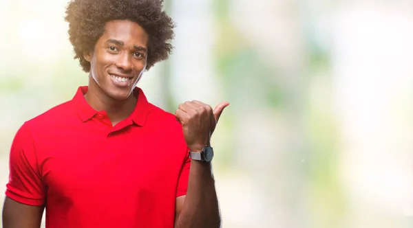 Afro Amerikansk Man Över Isolerade Bakgrund Leende Med Glada Ansikte — Stockfoto