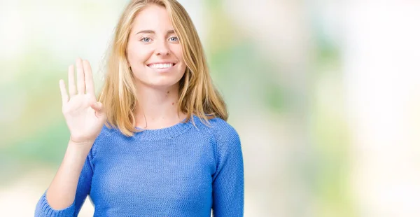 Vacker Ung Kvinna Klädd Blå Tröja Över Isolerade Bakgrund Åsidosättande — Stockfoto