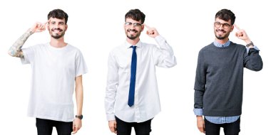 Kolaj gencin izole arka plan üzerinde bir parmak, harika bir fikir ya da düşünce, iyi hafıza ile baş gösteren gülümseyen