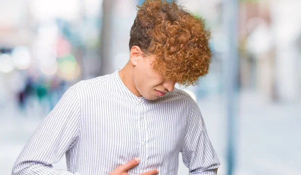 Giovane Uomo Affari Bello Con Capelli Afro Indossa Camicia Elegante — Foto Stock