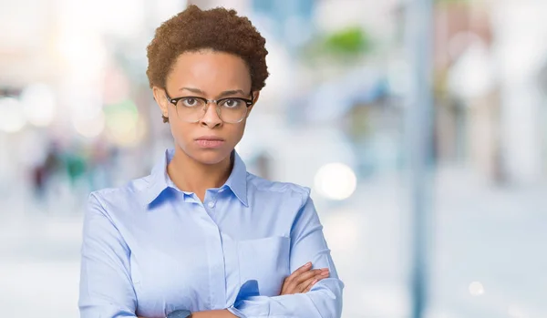회의론 얼굴에 Disapproving 아프리카계 미국인 비즈니스 부정적인 — 스톡 사진