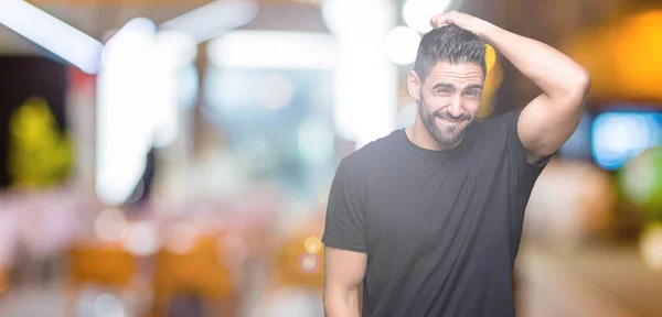 Joven Hombre Guapo Sobre Fondo Aislado Confundir Preguntarse Acerca Pregunta —  Fotos de Stock