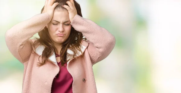 Mulher Bonita Size Jovem Vestindo Casaco Inverno Sobre Fundo Isolado — Fotografia de Stock