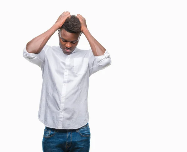 Jovem Afro Americano Sobre Fundo Isolado Sofrendo Dor Cabeça Desesperada — Fotografia de Stock