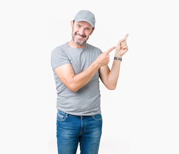 Bonito Homem Idoso Hoary Meia Idade Usando Boné Esporte Sobre — Fotografia de Stock