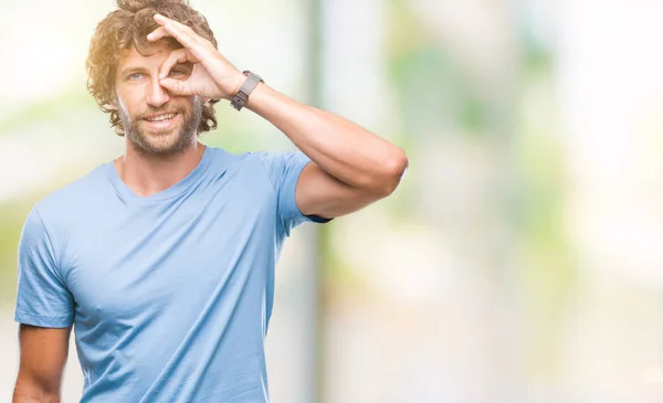 Bello Ispanico Modello Uomo Sfondo Isolato Facendo Gesto Con Mano — Foto Stock