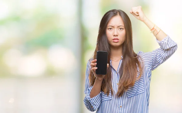 Jovem Mulher Asiática Mostrando Tela Branco Smartphone Sobre Fundo Isolado — Fotografia de Stock