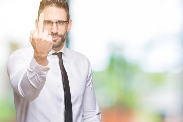 Молодой Привлекательный Бизнесмен Очках Изолированном Фоне Показывает Средний Палец Невежливый — стоковое фото