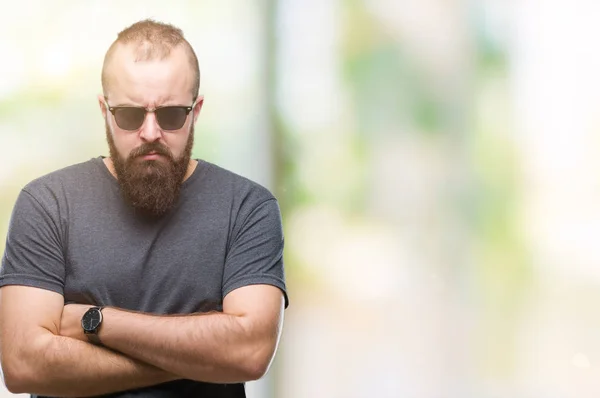 Joven Hombre Hipster Caucásico Con Gafas Sol Sobre Fondo Aislado —  Fotos de Stock