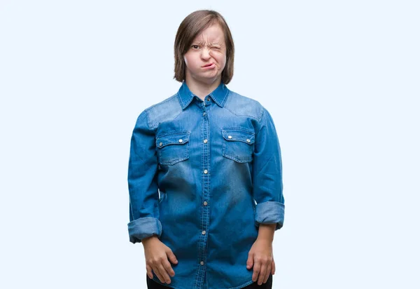 Mladé Dospělé Ženy Downovým Syndromem Izolované Pozadí Mrkání Při Pohledu — Stock fotografie