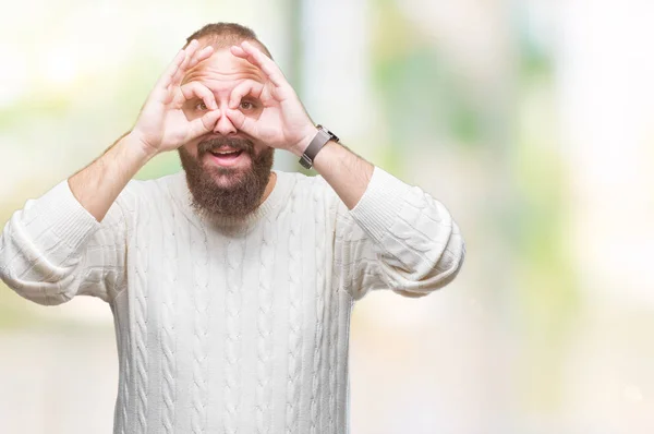 Mladý Bělošský Bokovky Muž Sobě Zimní Svetr Izolované Pozadí Dělá — Stock fotografie