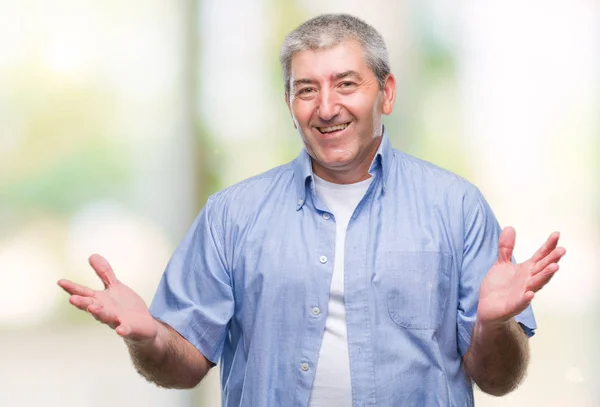 Bello Uomo Anziano Sfondo Isolato Che Celebra Pazzo Stupito Successo — Foto Stock