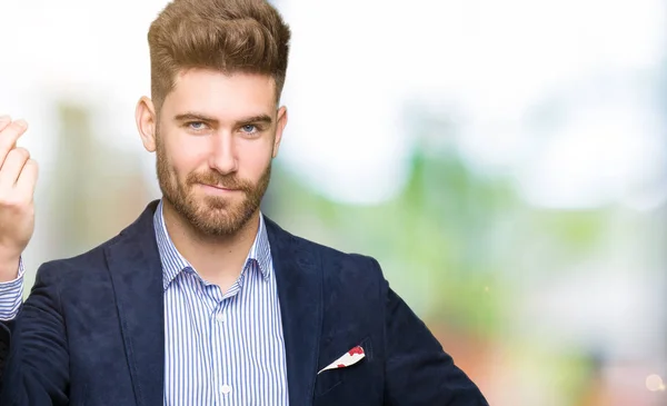 Junger Gutaussehender Geschäftsmann Macht Italienische Geste Mit Selbstbewusstem Gesichtsausdruck — Stockfoto