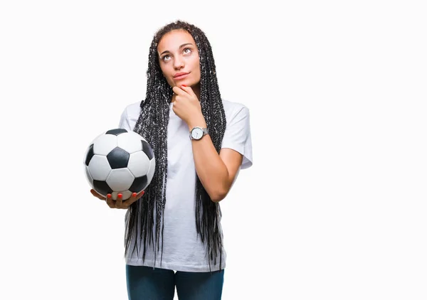 Joven Trenzado Pelo Afroamericano Chica Sosteniendo Pelota Fútbol Sobre Fondo —  Fotos de Stock