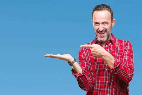 Edad Media Hoary Hombre Mayor Sobre Fondo Aislado Sorprendido Sonriendo —  Fotos de Stock