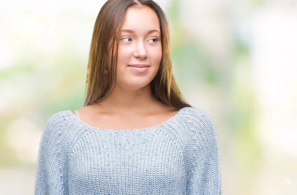 Giovane Bella Donna Caucasica Indossa Maglione Invernale Sfondo Isolato Sorridente — Foto Stock