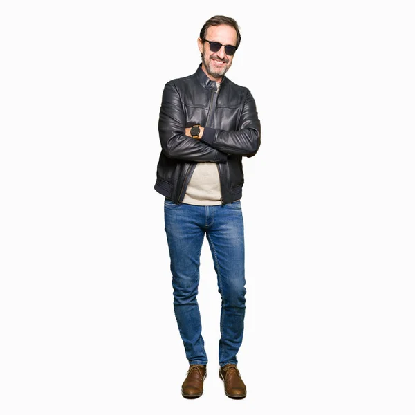 Hombre Guapo Mediana Edad Con Gafas Sol Chaqueta Cuero Negro — Foto de Stock