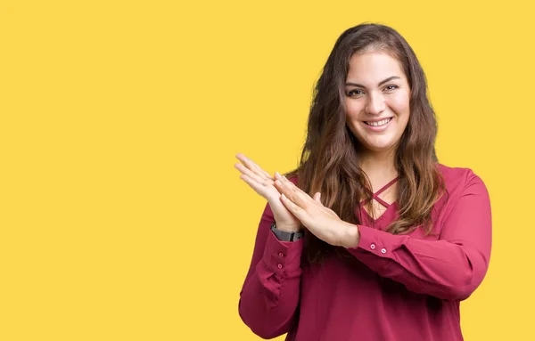 Bela Size Jovem Mulher Sobre Isolado Fundo Batendo Palmas Aplaudindo — Fotografia de Stock