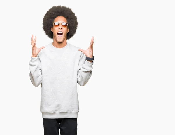 Young African American Man Afro Hair Wearing Sunglasses Crazy Mad — Stock Photo, Image