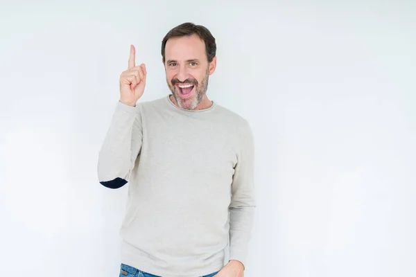 Elegante Hombre Mayor Sobre Fondo Aislado Apuntando Con Dedo Hacia — Foto de Stock