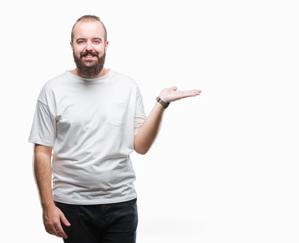 Joven Hombre Hipster Caucásico Con Camiseta Casual Sobre Fondo Aislado — Foto de Stock