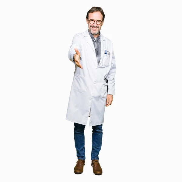 Middle Age Doctor Men Wearing Medical Coat Smiling Friendly Offering — Stock Photo, Image