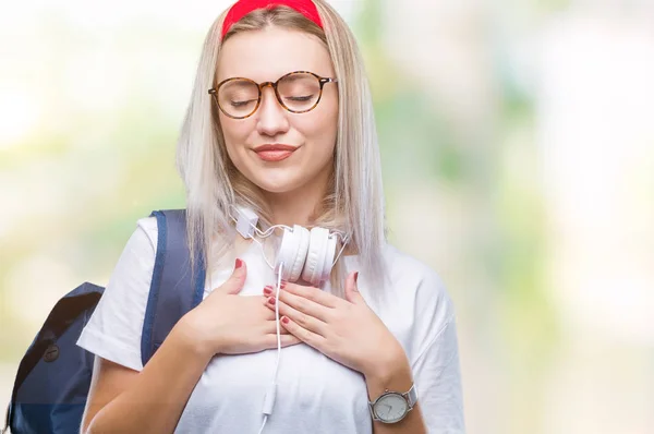 Jovem Estudante Loira Usando Óculos Mochila Sobre Fundo Isolado Sorrindo — Fotografia de Stock