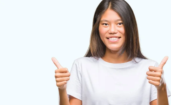 Jeune Femme Asiatique Sur Fond Isolé Signe Succès Faisant Geste — Photo