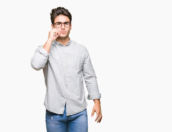 Joven Hombre Guapo Con Gafas Sobre Fondo Aislado Boca Los —  Fotos de Stock