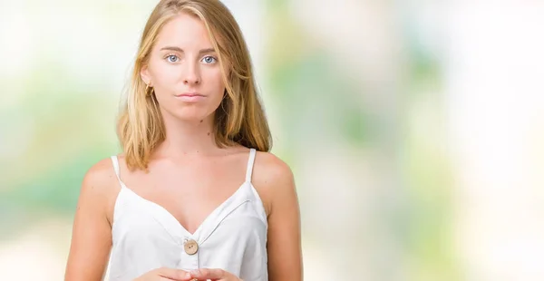 Hermosa Joven Sobre Fondo Aislado Las Manos Juntas Los Dedos — Foto de Stock