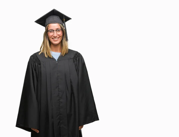 Jovem Mulher Bonita Vestindo Uniforme Graduado Sobre Fundo Isolado Com — Fotografia de Stock