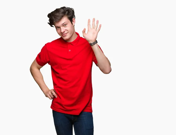 Zole Arka Planda Kırmızı Shirt Giyen Genç Yakışıklı Adam Merhaba — Stok fotoğraf