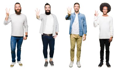 Kolaj genç erkekler üzerinde gösterilen ve parmakları ile işaret beyaz izole arka plan Grubu'nun üçüncü ise kendinden emin ve mutlu gülümseyerek.