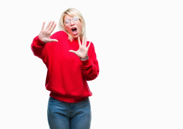 Young Beautiful Blonde Woman Wearing Sweater Glasses Isolated Background Afraid — Stock Photo, Image