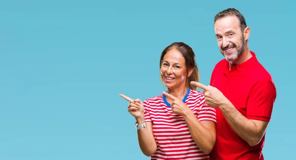 Middle Age Hispanic Couple Love Isolated Background Smiling Looking Camera — Stock Photo, Image