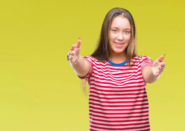 Young Caucasian Beautiful Woman Isolated Background Looking Camera Smiling Open — Stock Photo, Image