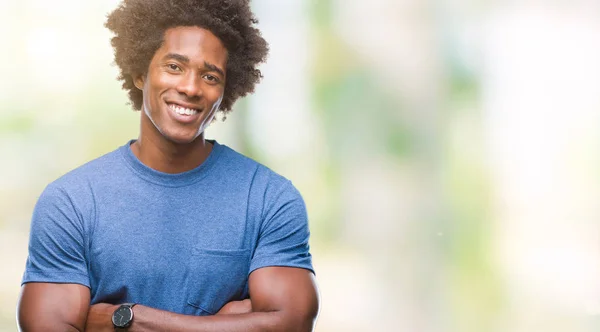Afro Amerikansk Man Över Isolerade Bakgrund Glada Ansikte Ler Med — Stockfoto