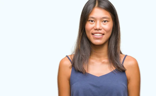 Jonge Aziatische Vrouw Geïsoleerde Achtergrond Met Een Gelukkig Cool Glimlach — Stockfoto
