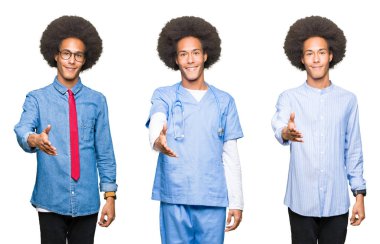 Tebrik ve konuksever dost sunan karşılıklı gülümseyen beyaz izole arka plan üzerinde afro saçlı Genç adam kolaj. Başarılı iş.