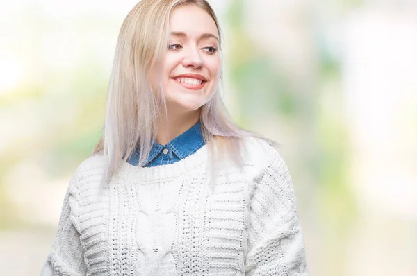 Ung Blond Kvinde Iført Vinter Sweater Isoleret Baggrund Ser Væk - Stock-foto