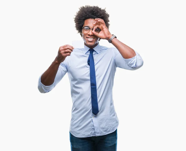 Hombre Afroamericano Sosteniendo Tarjeta Visita Sobre Fondo Aislado Con Cara —  Fotos de Stock