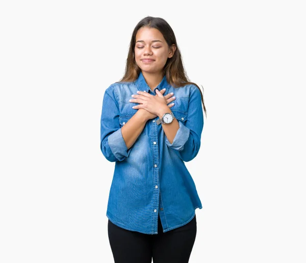 Joven Mujer Morena Hermosa Con Camisa Mezclilla Azul Sobre Fondo — Foto de Stock