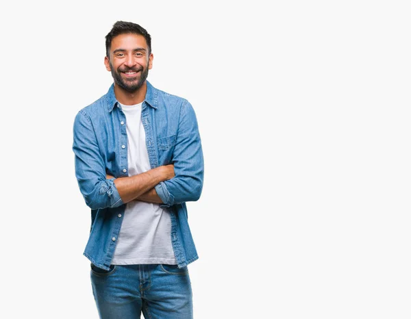 成年西班牙裔男子在孤立的背景快乐的脸微笑着交叉双臂看着相机 积极的人 — 图库照片