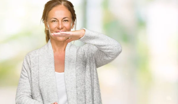 Mulher Adulta Meia Idade Bonita Vestindo Camisola Inverno Sobre Fundo — Fotografia de Stock